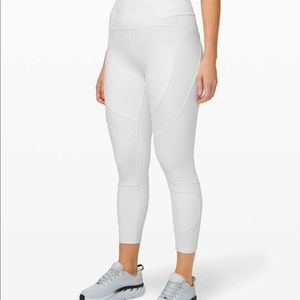 NWT New Ambition SHR Tight 28” lululemon